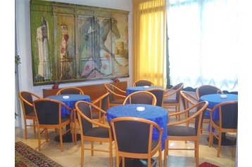 Italia Hotel Milano Marittima, Exteriorul